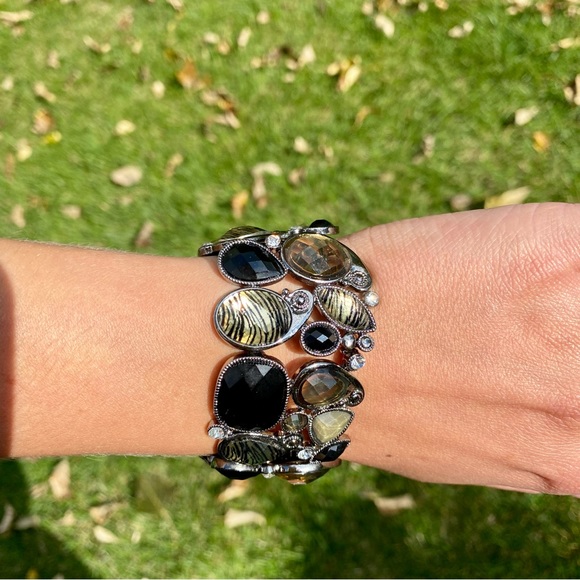 Jewelry - Stretchy Wide Cuff Statement Bracelet